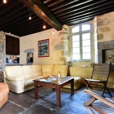 Сasa de vacaciones Asson, 6 Pieces, 10 Personnes - Fr-1-384-588 *
